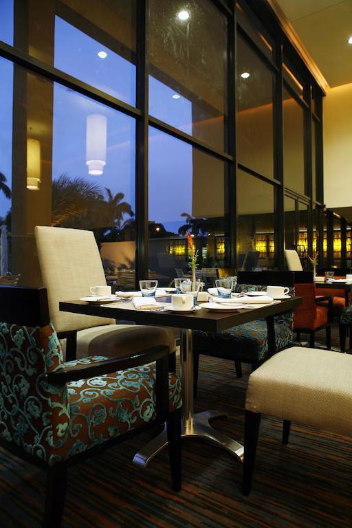 Hotel Movenpick Ikoyi