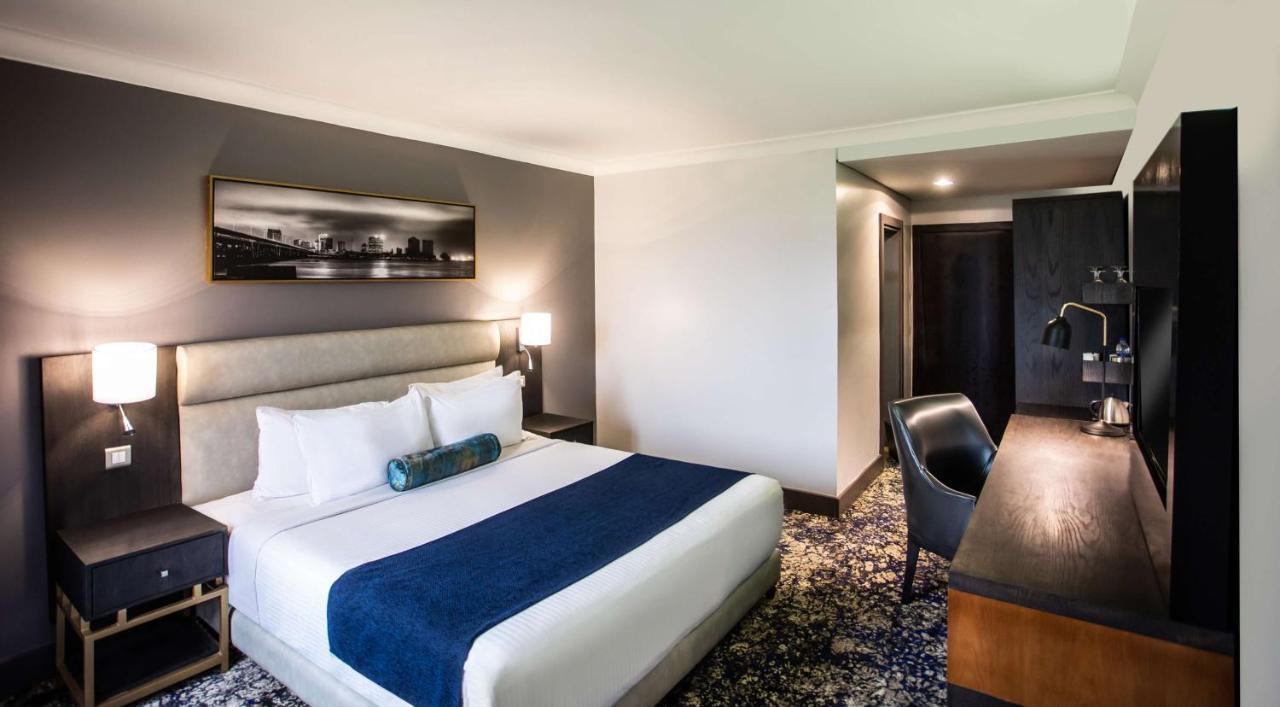 Hotel Movenpick Ikoyi