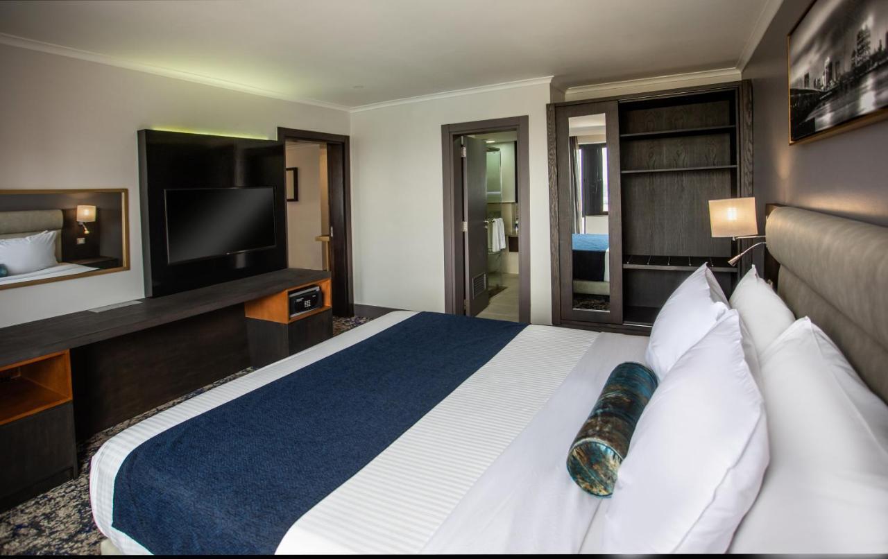Hotel Movenpick Ikoyi